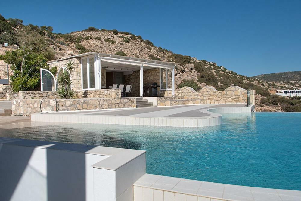 Evilia Luxury Villa Amoopi Exterior foto