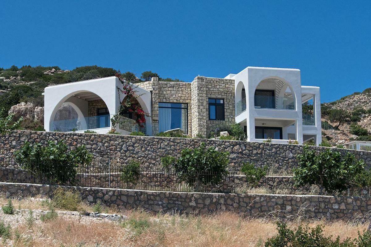 Evilia Luxury Villa Amoopi Exterior foto