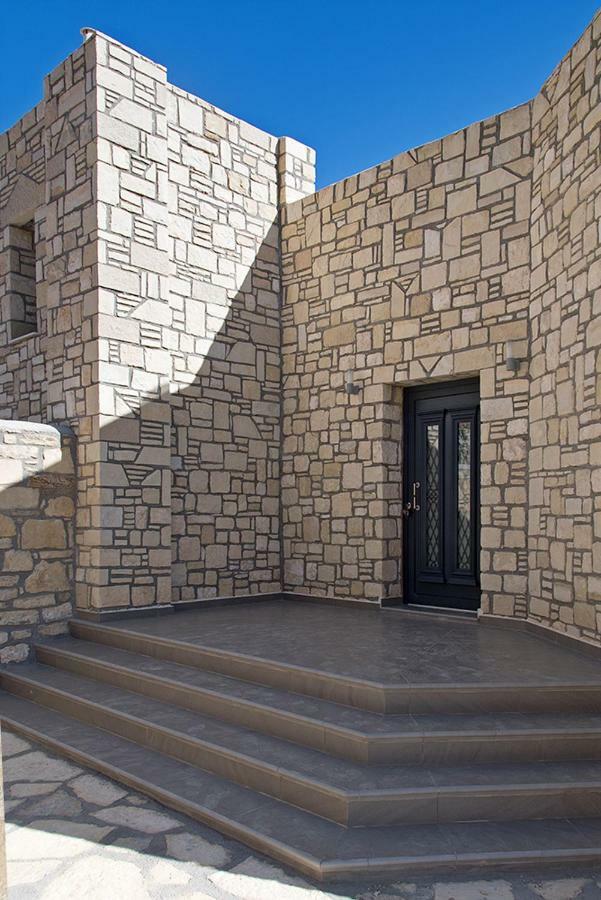 Evilia Luxury Villa Amoopi Exterior foto