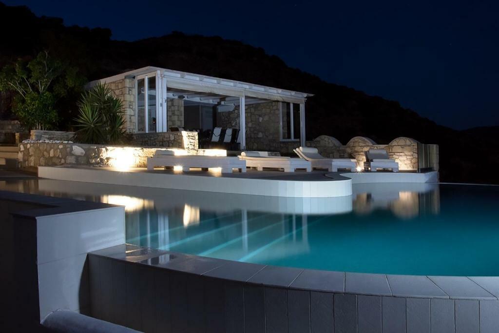 Evilia Luxury Villa Amoopi Exterior foto